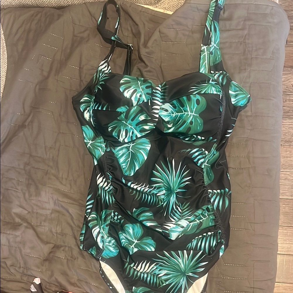 Tropical Leaf Print Swimsuit
